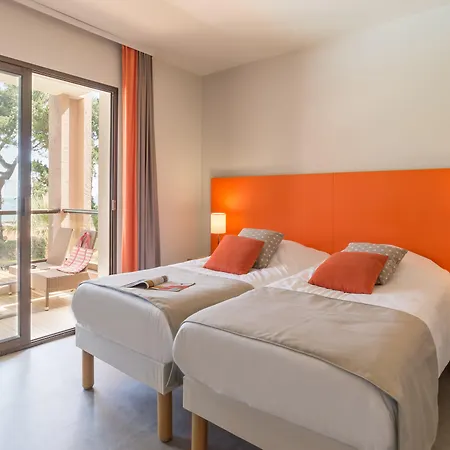 Pierre & L'archipel Aparthotel 3*